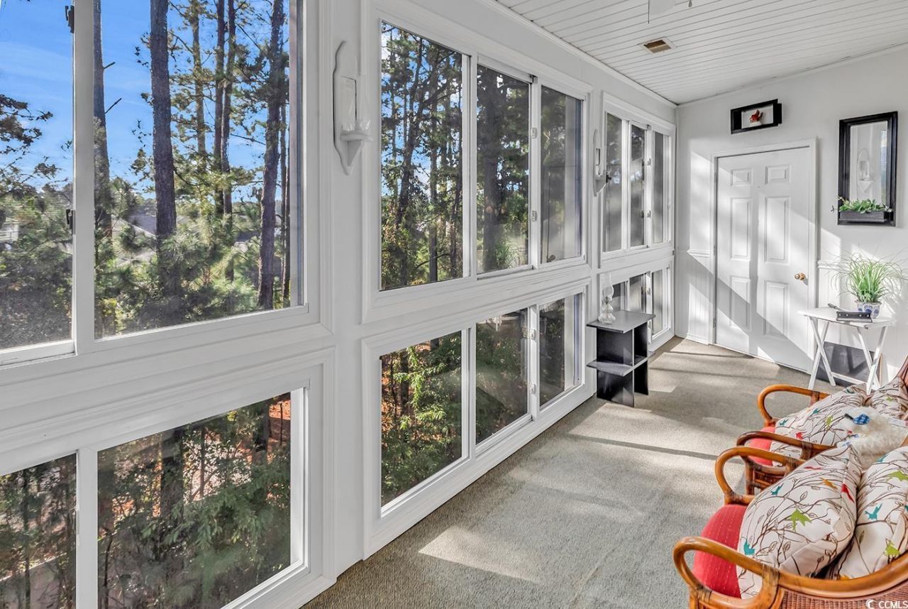 750 Charter Dr. Photo 17