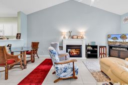 750 Charter Dr. photo 4