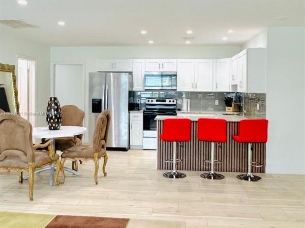 120 NE 9th Ave, Unit 120A, Deerfield Beach, FL 33441