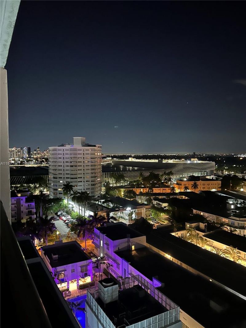 1800 Collins Ave, Unit 15B, Miami Beach, FL 33139 Photo