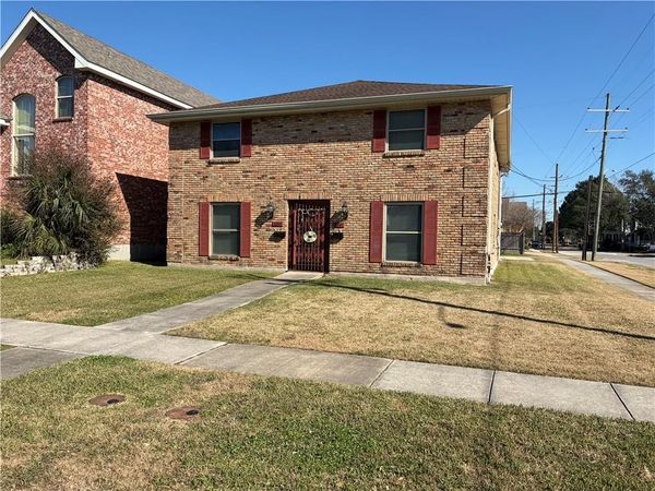 6803 LOUISVILLE Street, New Orleans, LA 70124