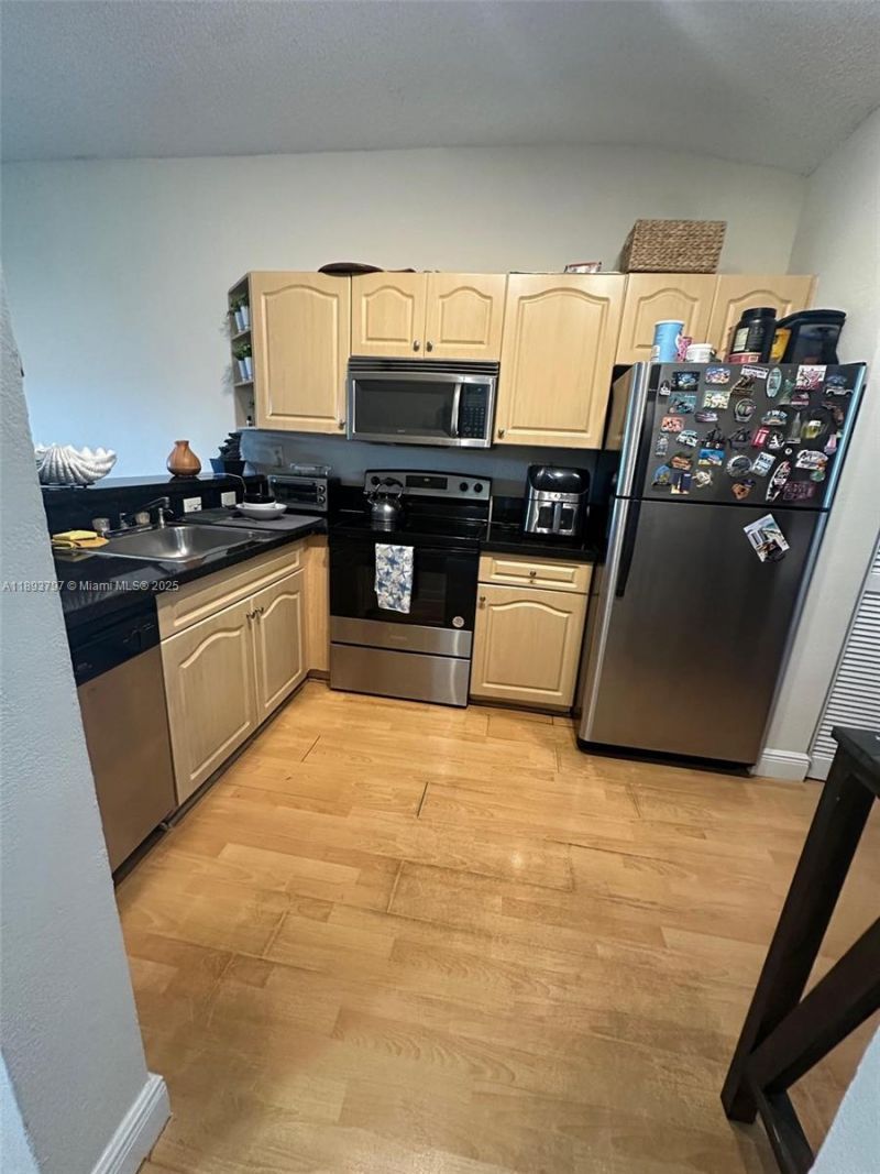 9861 Nob Hill Ct, Unit 9861, Sunrise, FL 33351 Photo