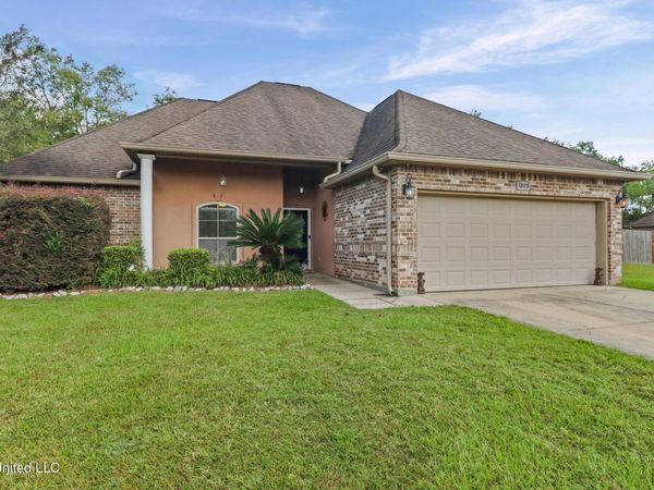 13523 Brayton Boulevard, Gulfport, MS 39503