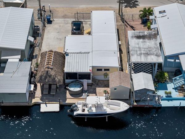 209 Buttonwood Avenue, KEY LARGO, FL 33037
