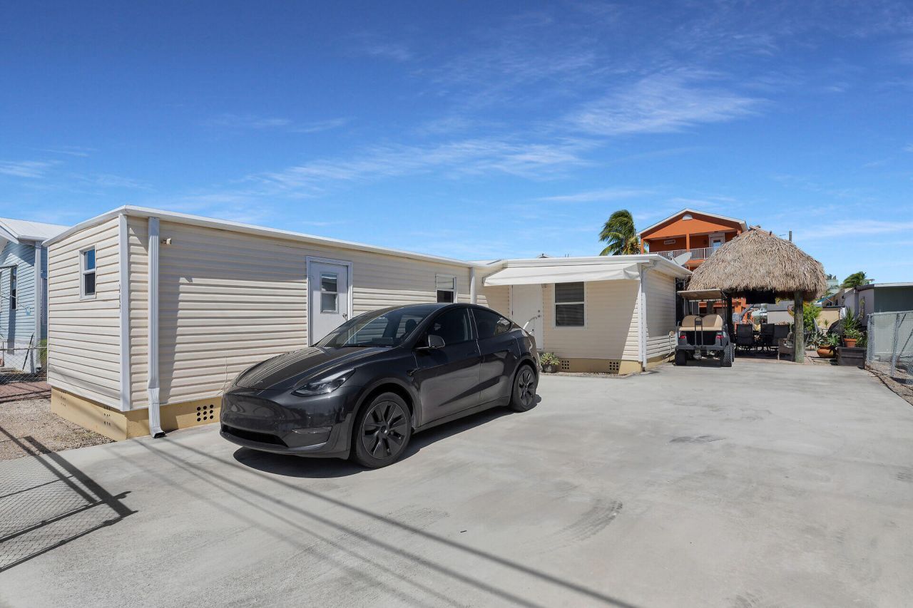 209 Buttonwood Avenue, Key Largo, FL 33037 Photo