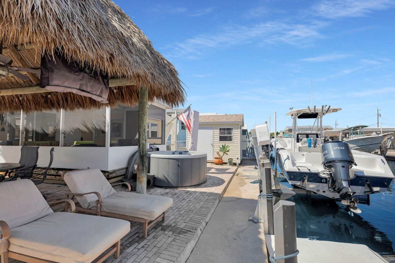 209 Buttonwood Avenue, Key Largo, FL 33037 Photo