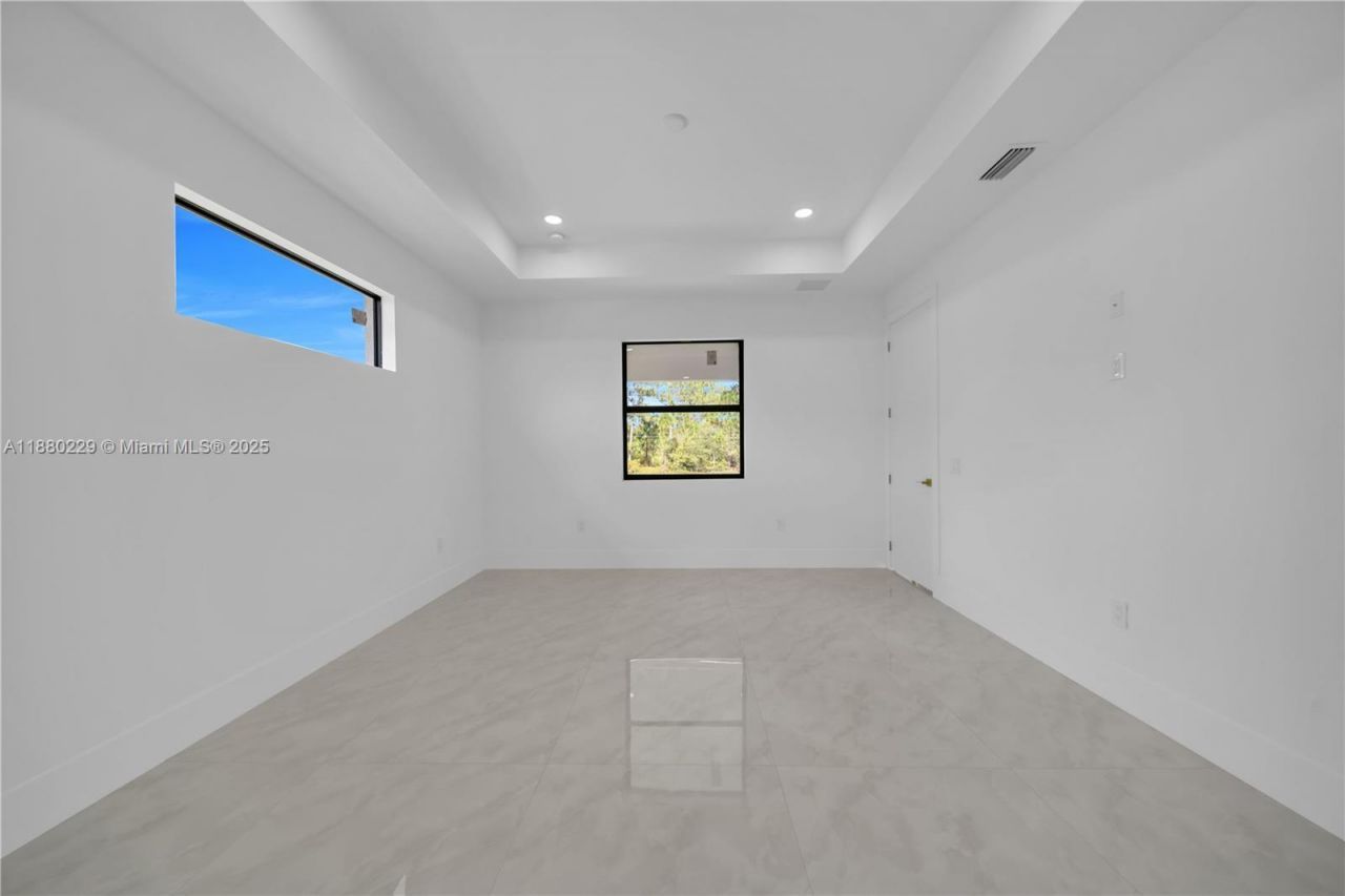 1913 Irving Ave, Lehigh Acres, FL 33972 Photo