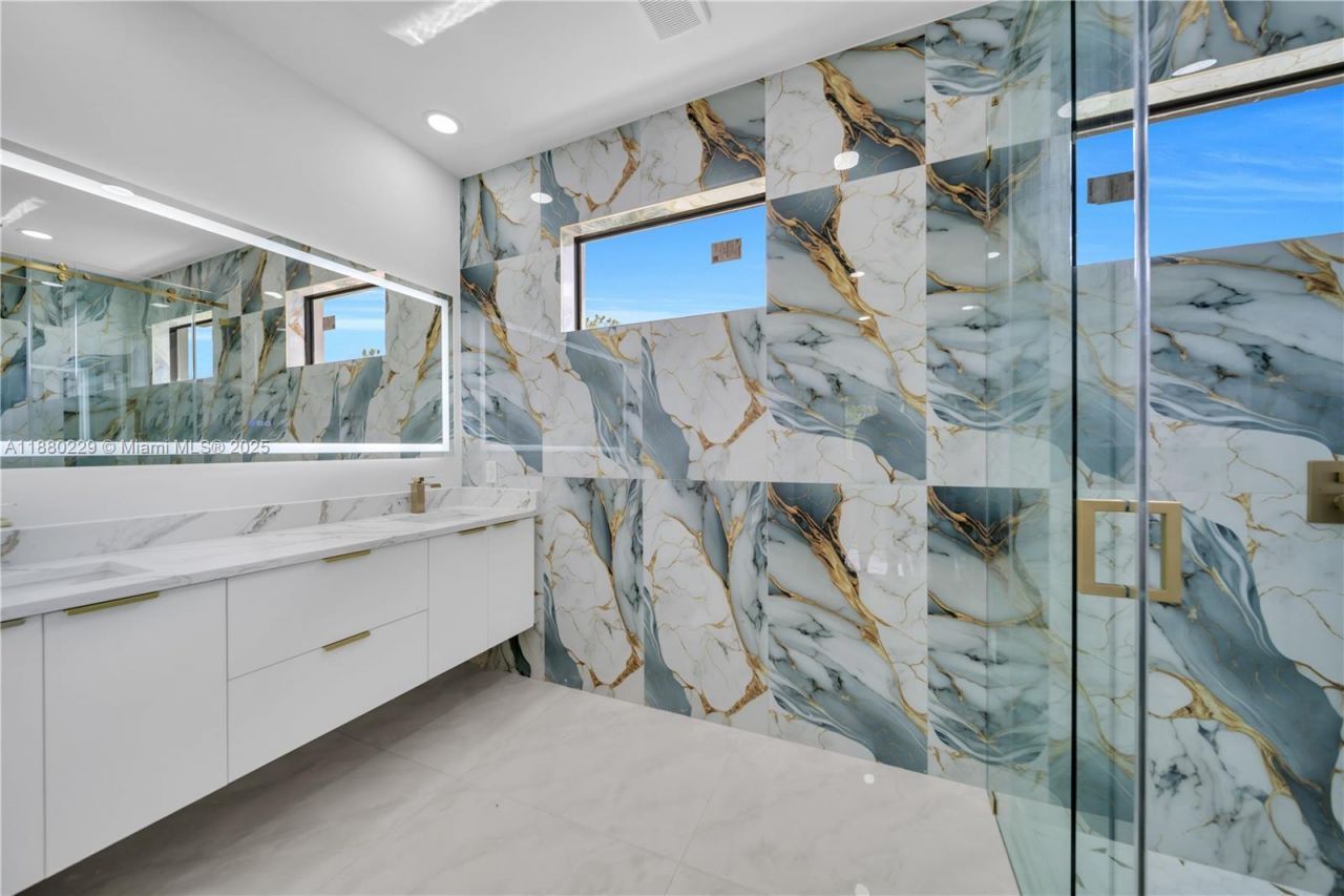 1913 Irving Ave, Lehigh Acres, FL 33972 Photo