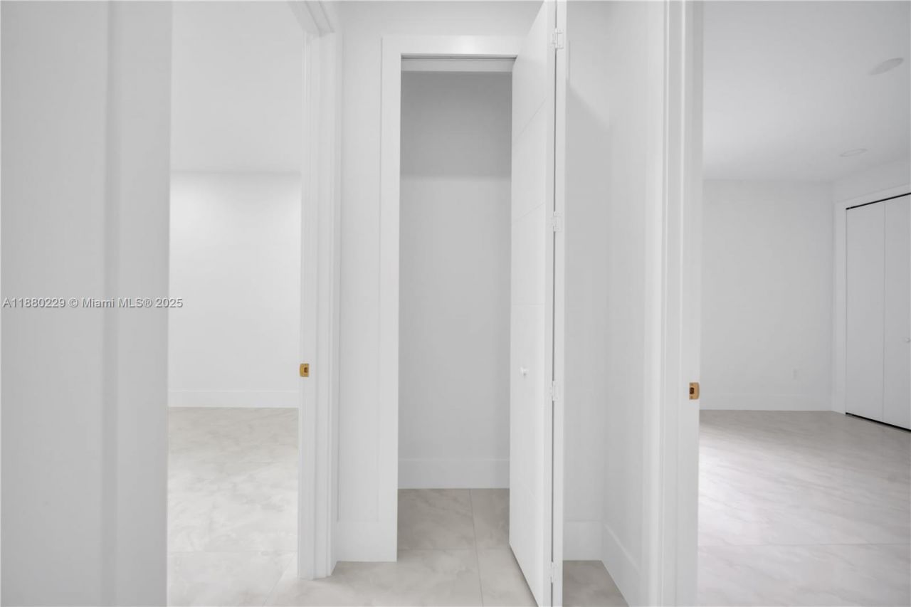 1913 Irving Ave, Lehigh Acres, FL 33972 Photo