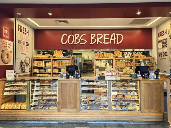 31 Helmcken Rd, Unit 110, View Royal, BC V8Z 7Z7