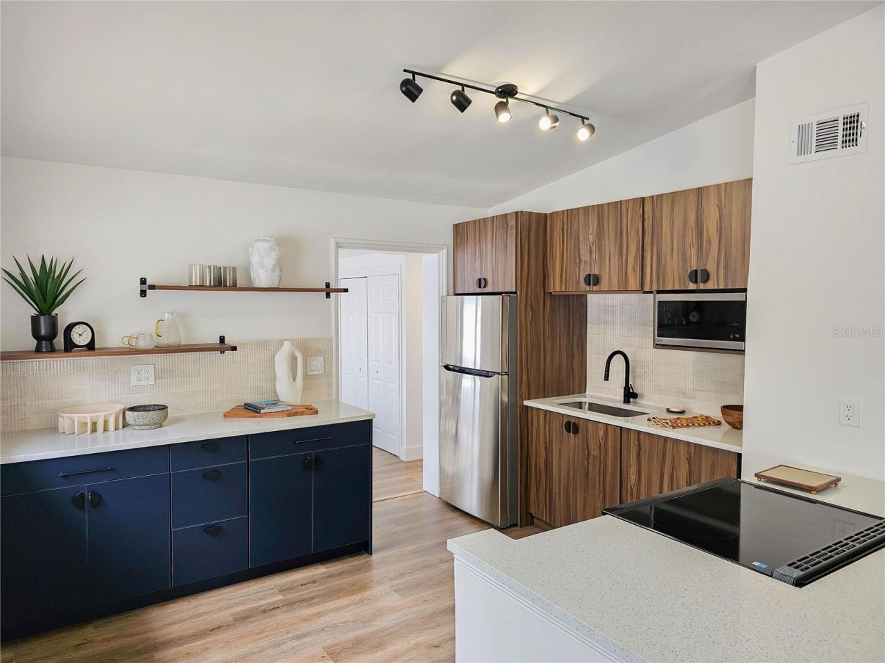 1416 55th Avenue N, Saint Petersburg, FL 33703 Photo