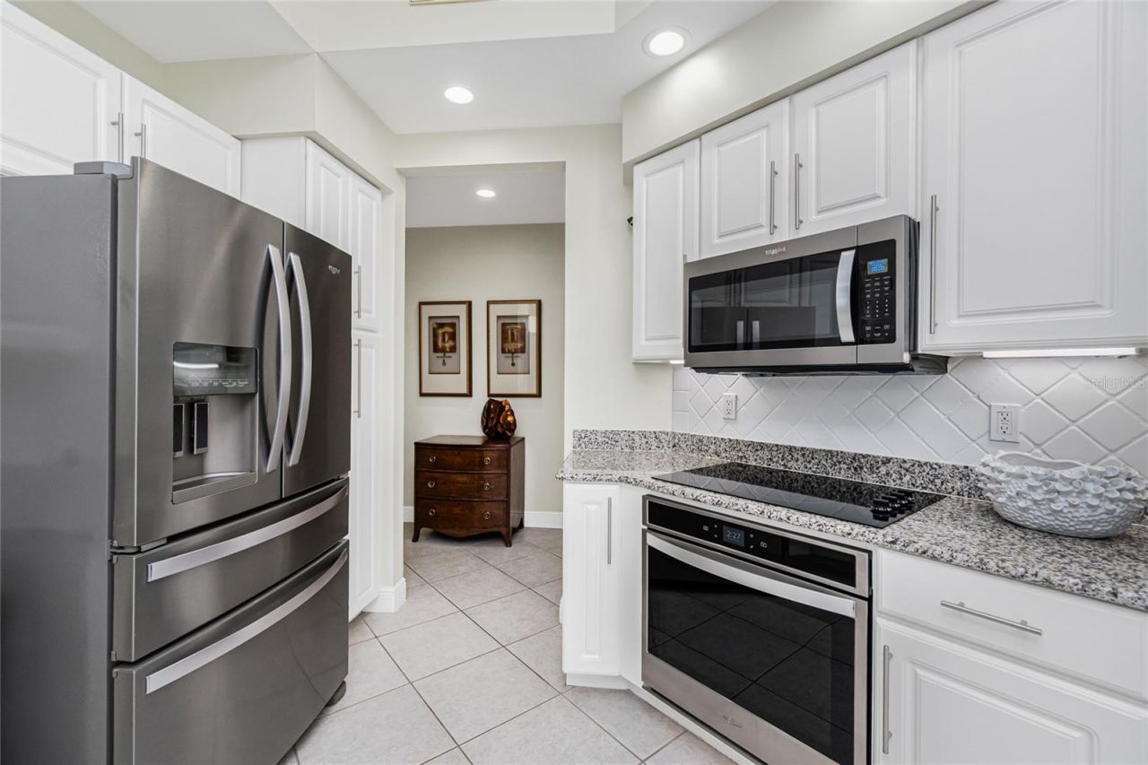 3313 Sunset Key Cir, Unit 701, Punta Gorda, FL 33955 Photo