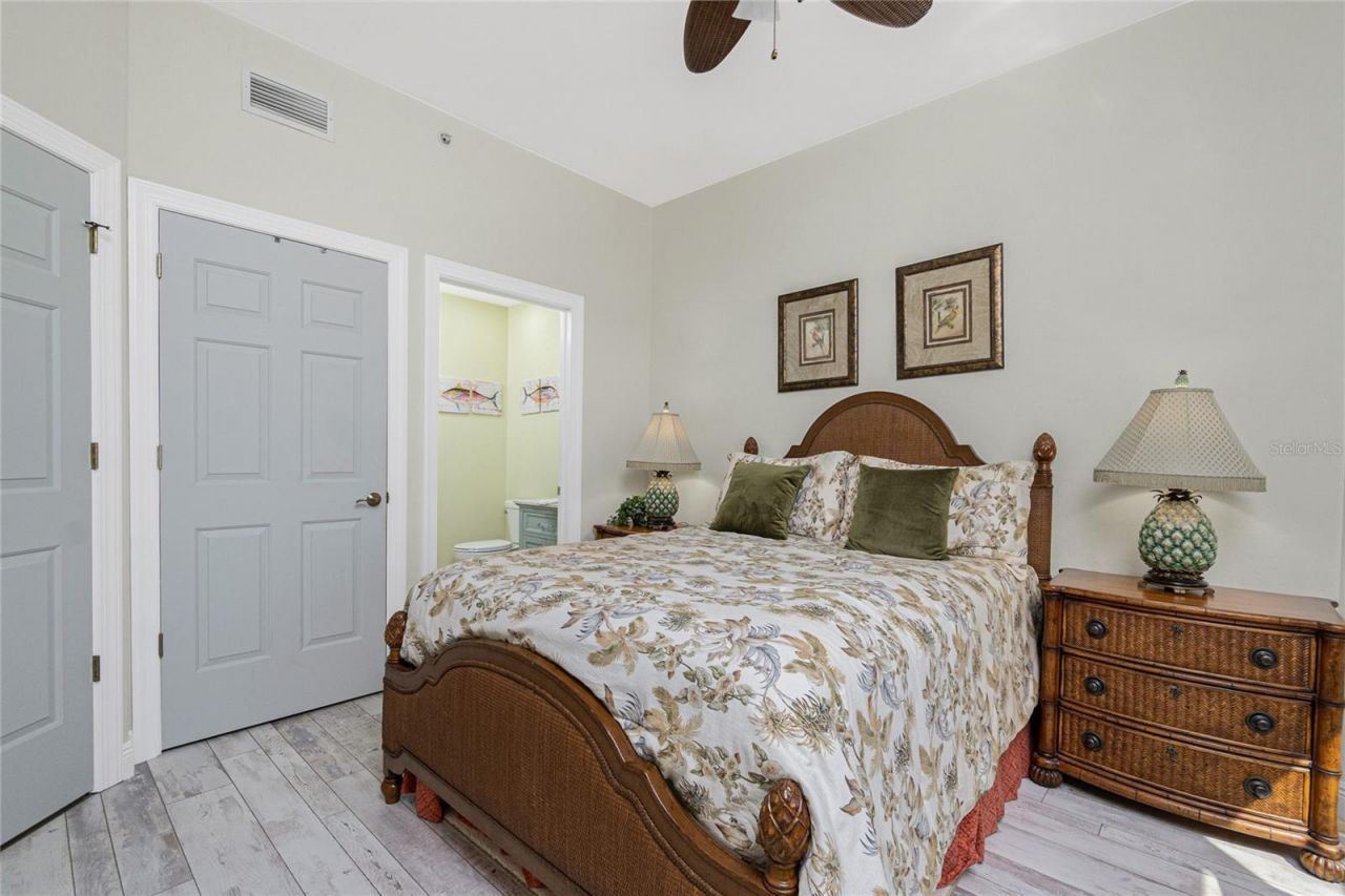 3313 Sunset Key Cir, Unit 701, Punta Gorda, FL 33955 Photo