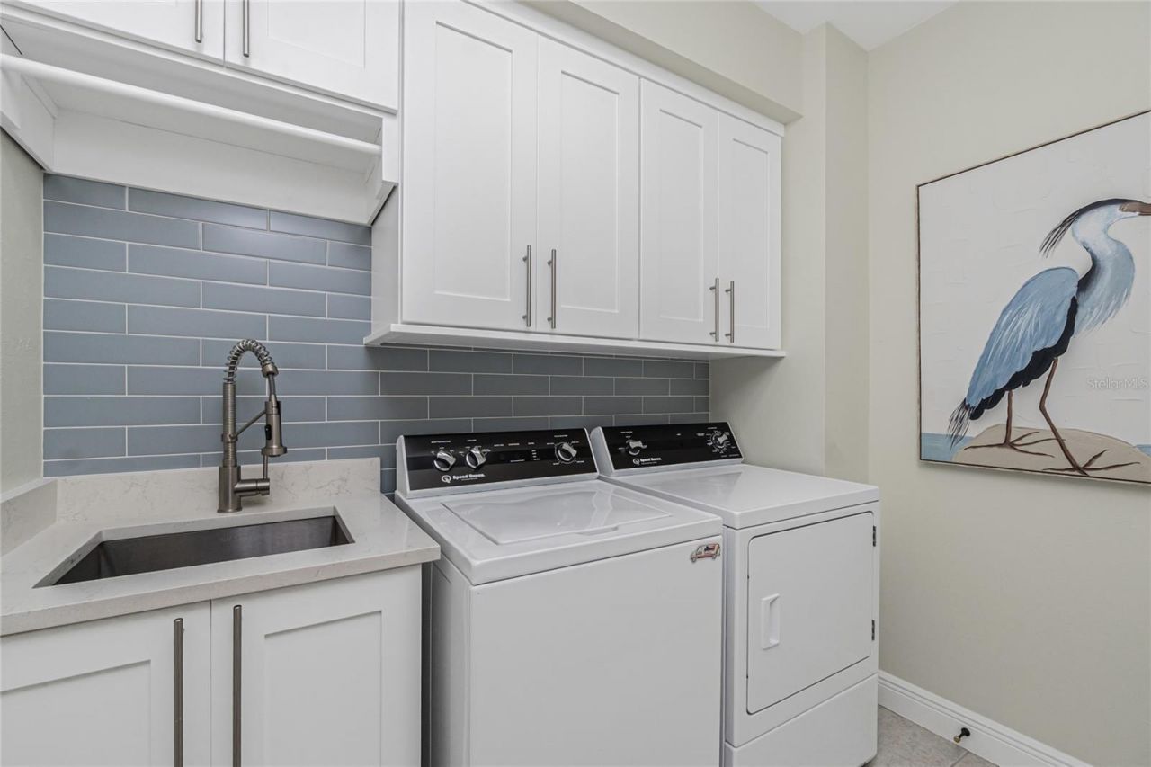3313 Sunset Key Cir, Unit 701, Punta Gorda, FL 33955 Photo