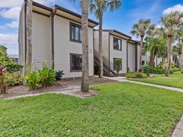 388 MOORINGS COVE DRIVE, Unit 6E, TARPON SPRINGS, FL 34689