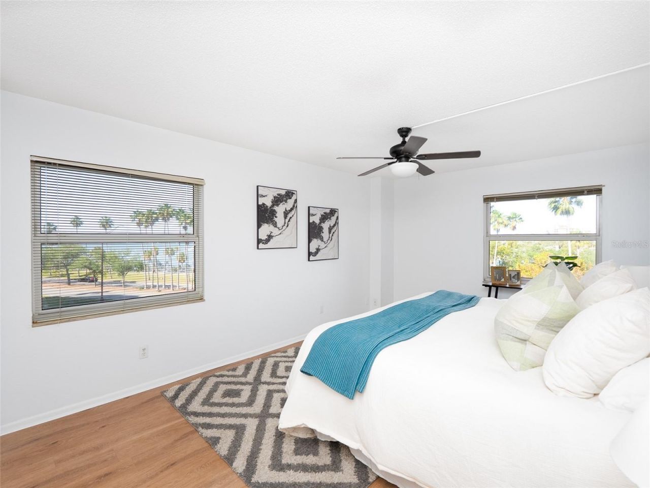 435 S Gulfstream Avenue, Unit 403, Sarasota, FL 34236 Photo