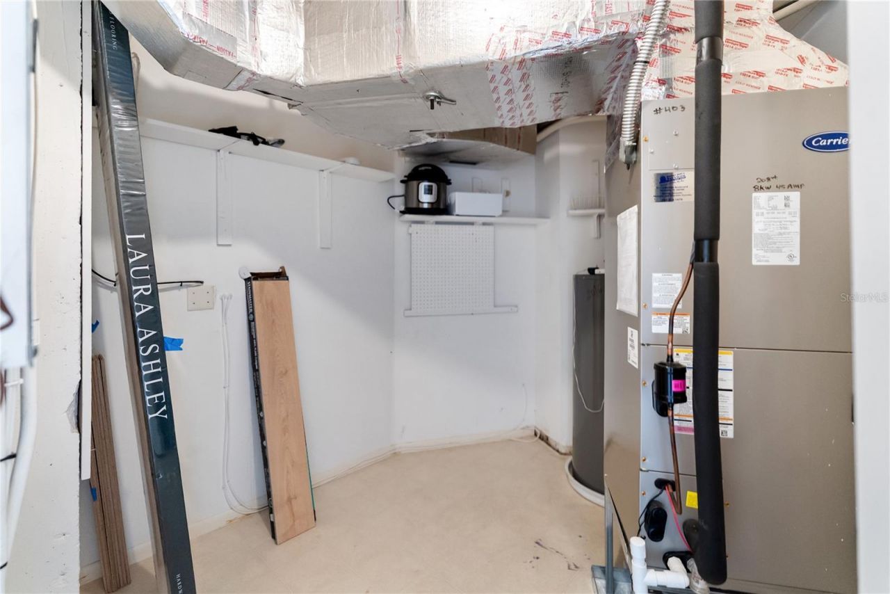 435 S Gulfstream Avenue, Unit 403, Sarasota, FL 34236 Photo