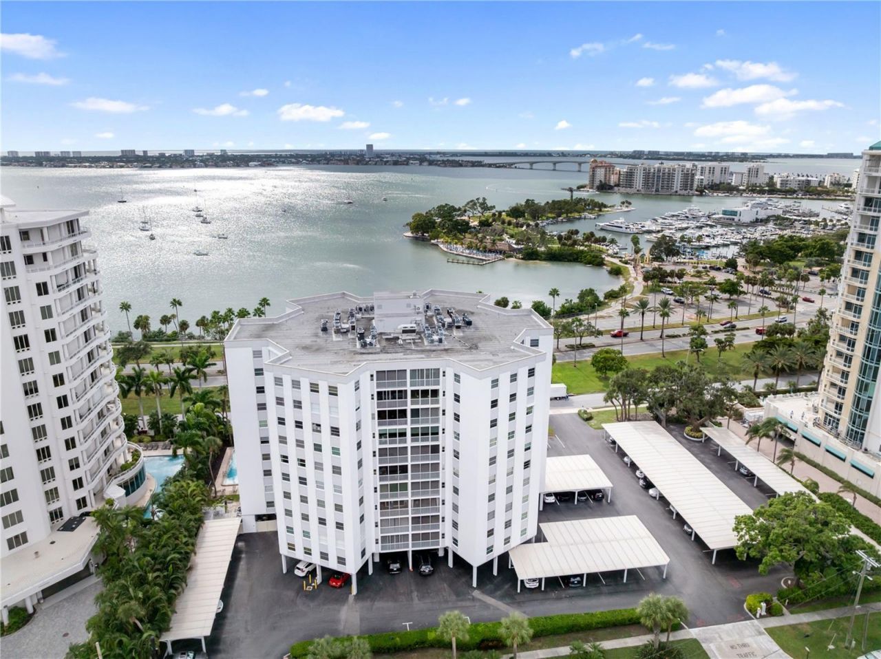 435 S Gulfstream Avenue, Unit 403, Sarasota, FL 34236 Photo