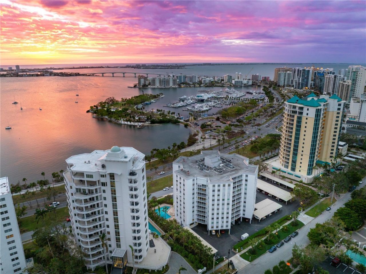 435 S Gulfstream Avenue, Unit 403, Sarasota, FL 34236 Photo