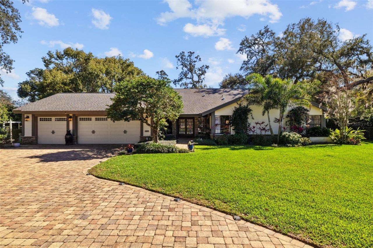 632 Royal Dornock Court, Tarpon Springs, FL 34688 Photo