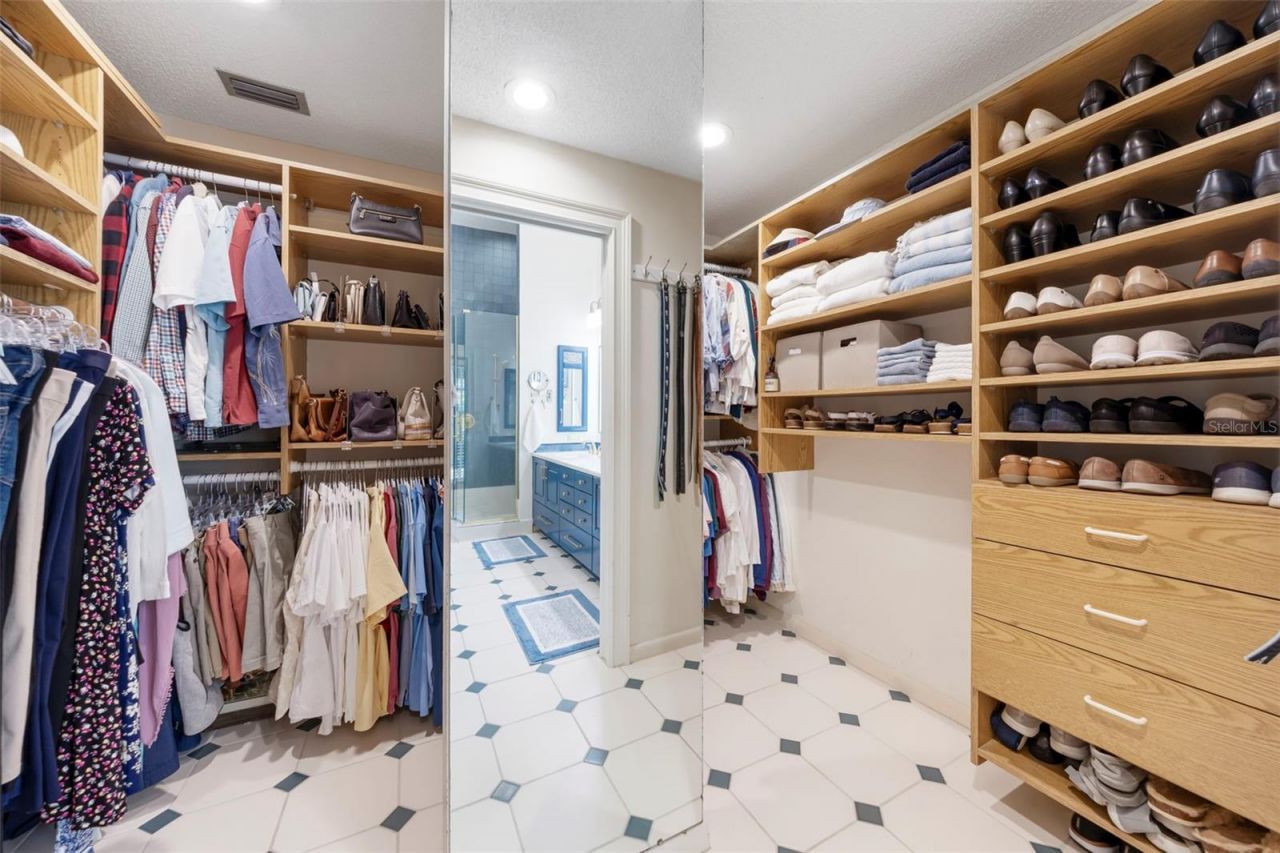 632 Royal Dornock Court, Tarpon Springs, FL 34688 Photo