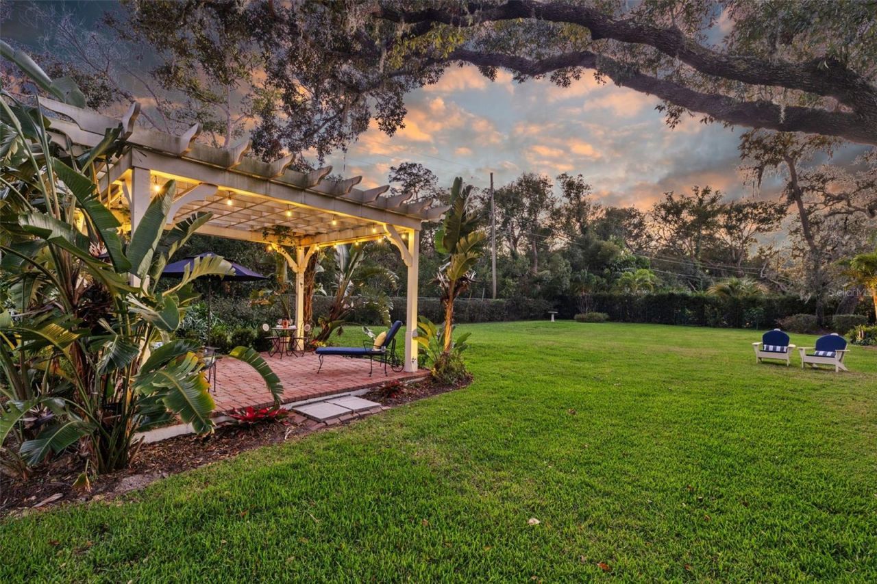 632 Royal Dornock Court, Tarpon Springs, FL 34688 Photo