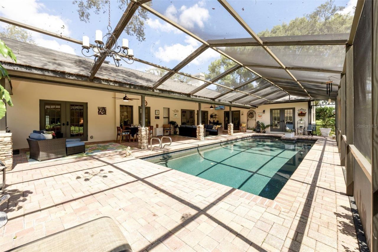 632 Royal Dornock Court, Tarpon Springs, FL 34688 Photo