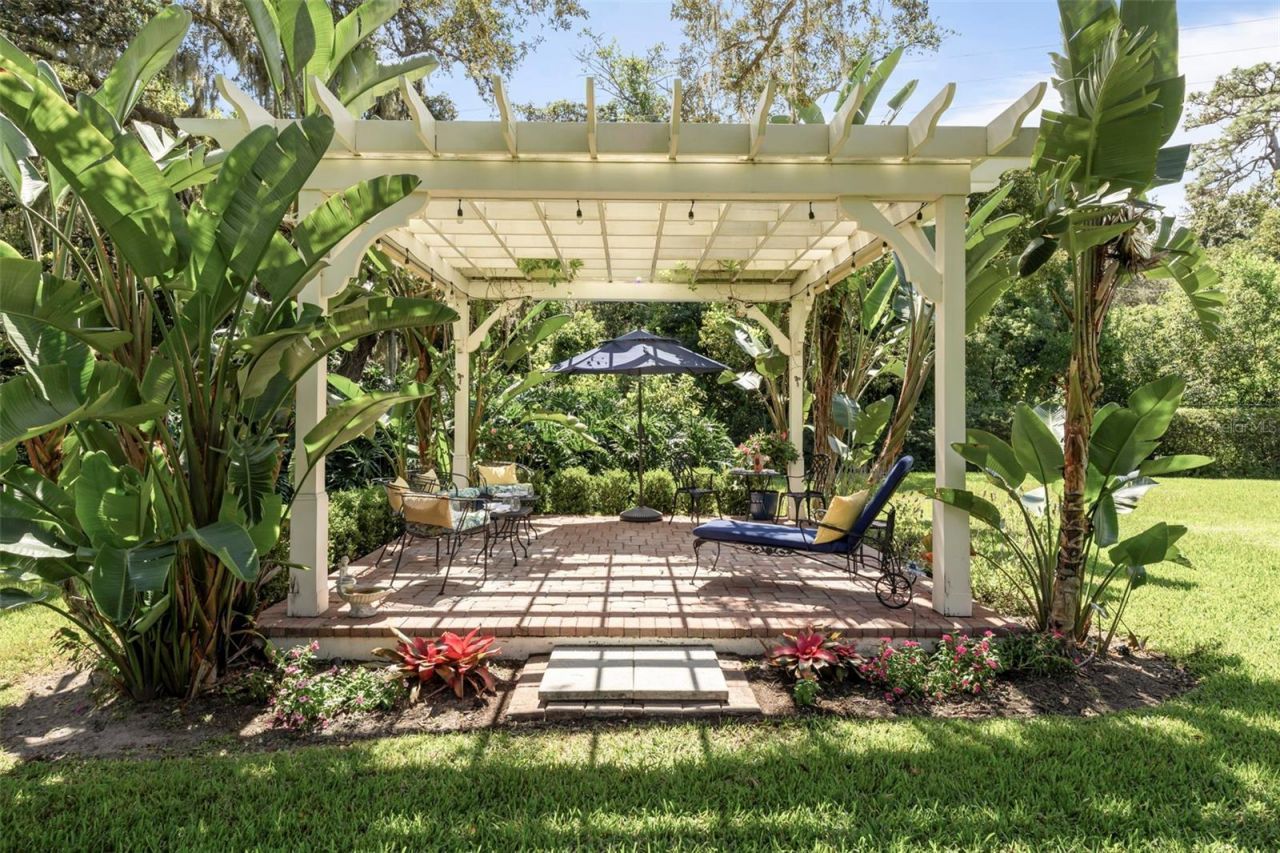 632 Royal Dornock Court, Tarpon Springs, FL 34688 Photo