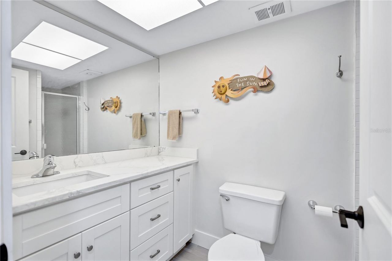 185 Vista Hermosa Circle, Sarasota, FL 34242 Photo