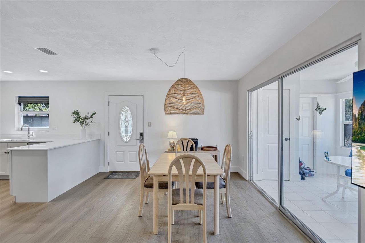 185 Vista Hermosa Circle, Sarasota, FL 34242 Photo