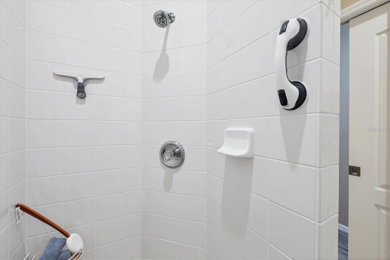 914 Barclay Court, Venice, FL 34293 Photo