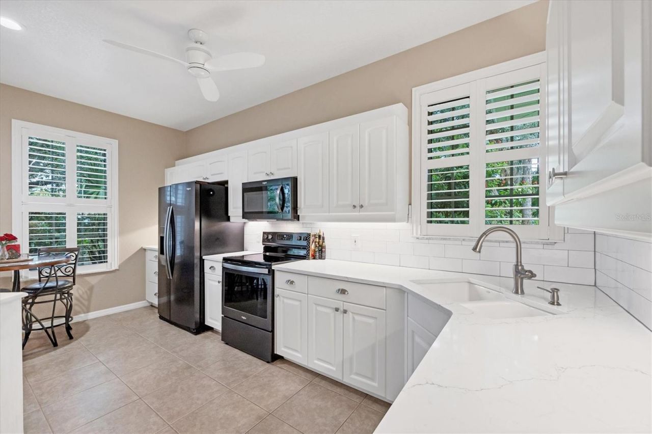 914 Barclay Court, Venice, FL 34293 Photo