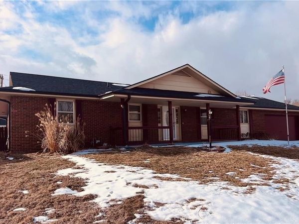 1406 Tamara Drive, St Joseph, MO 64506