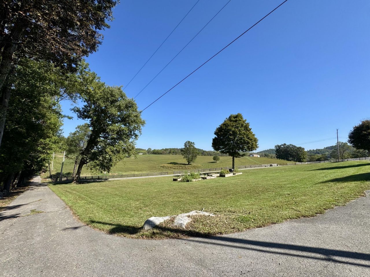 95 Harmony Lane, Science Hill, KY 42553 Main Photo