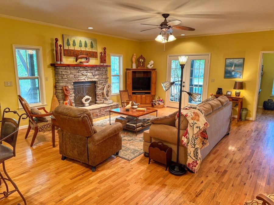 Property Image 8