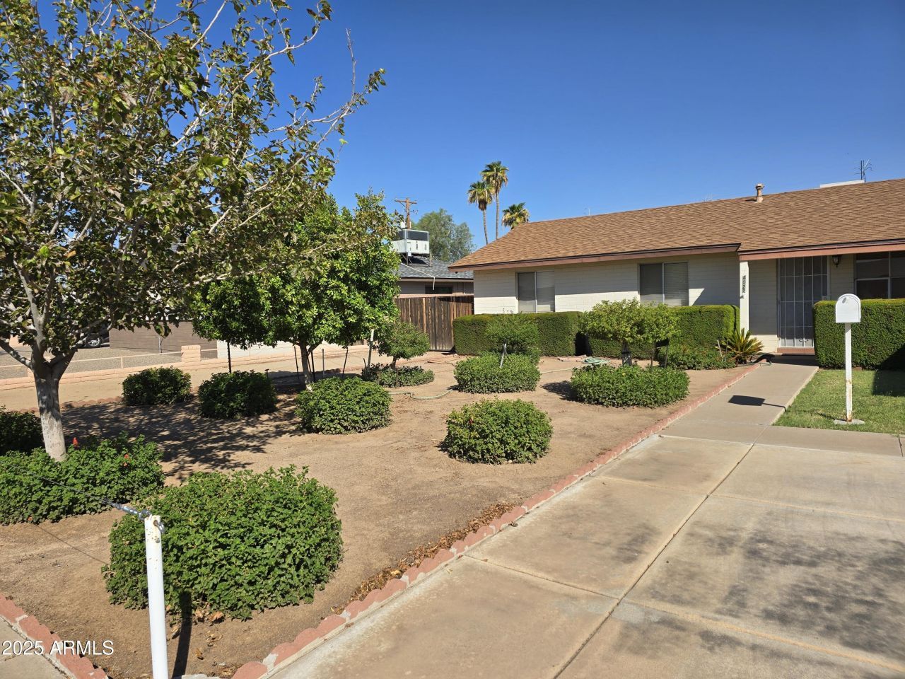 4022 W Glenn Drive, Phoenix, AZ 85051 Main Photo