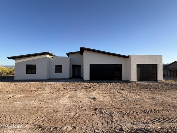 1636 W Donatello Drive, Phoenix, AZ 85086