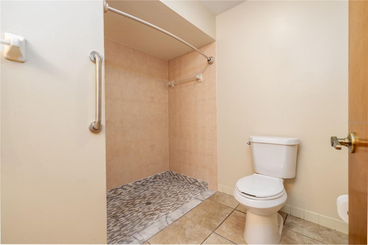 367 Castlewood Lane, New Smyrna Beach, FL 32168 Photo