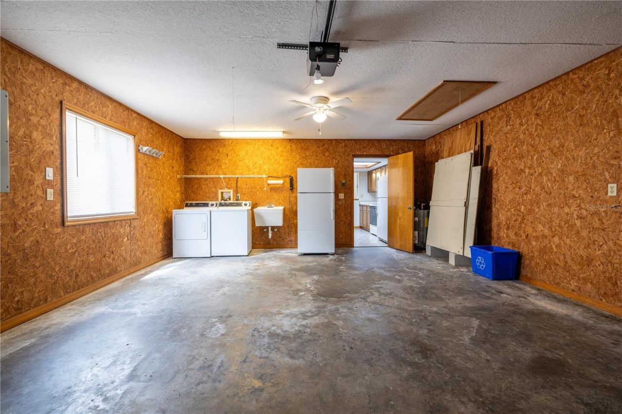 367 Castlewood Lane, New Smyrna Beach, FL 32168 Photo