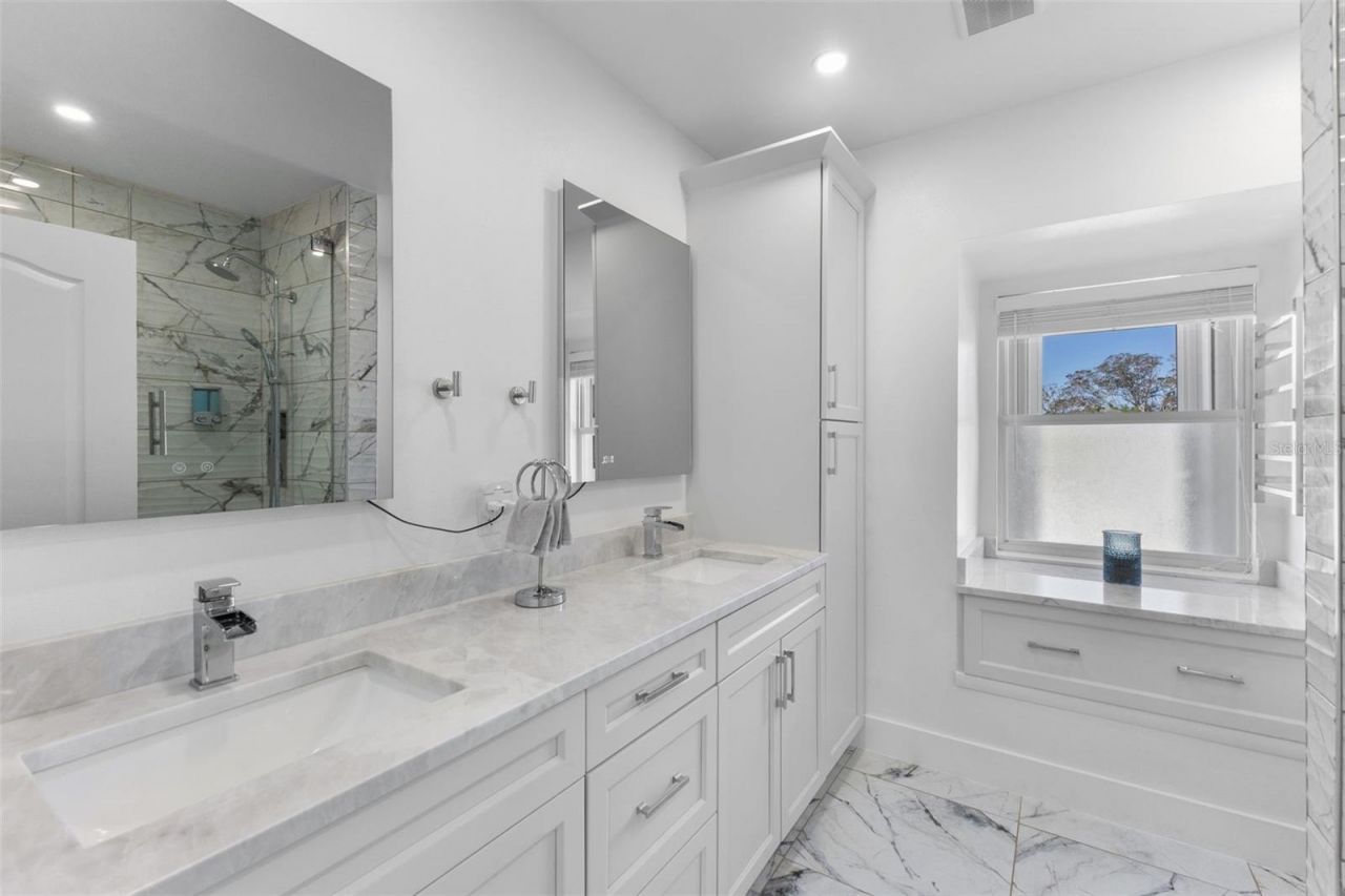 7100 Park Street S, Saint Petersburg, FL 33707 Photo