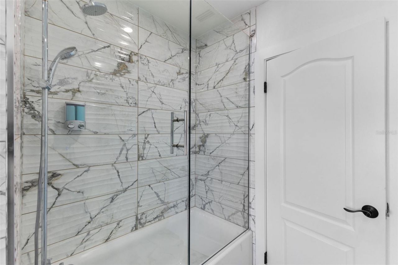 7100 Park Street S, Saint Petersburg, FL 33707 Photo