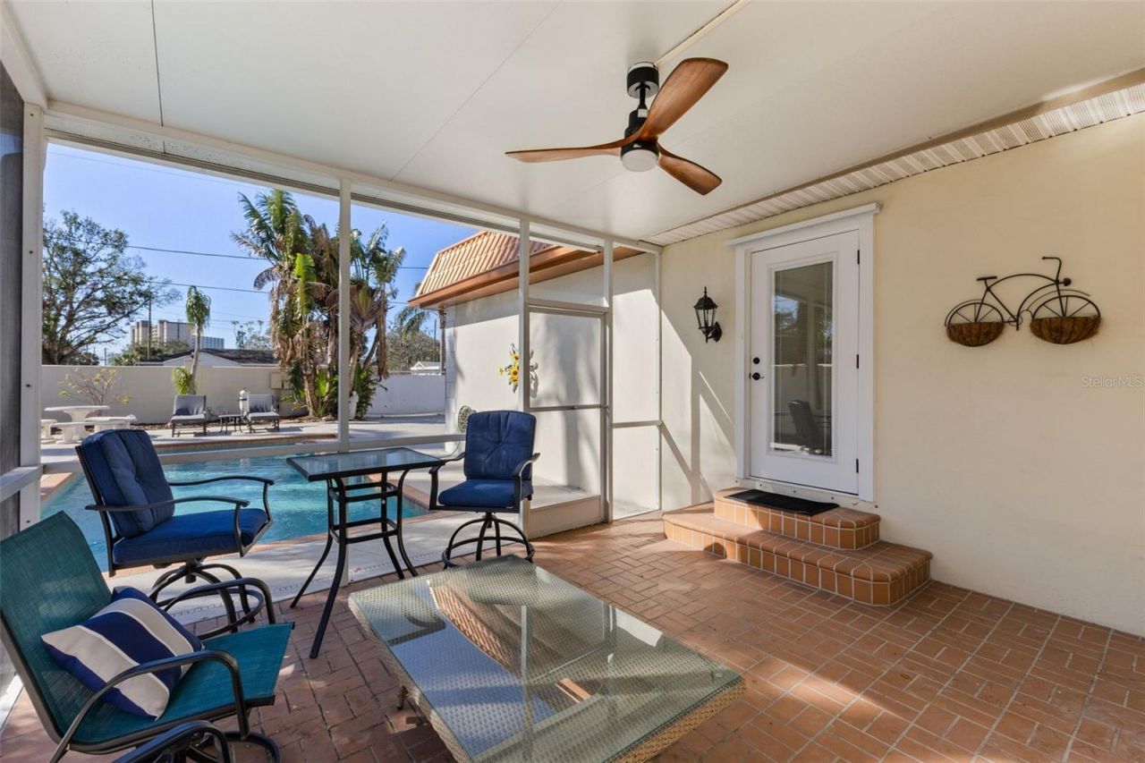 7100 Park Street S, Saint Petersburg, FL 33707 Photo