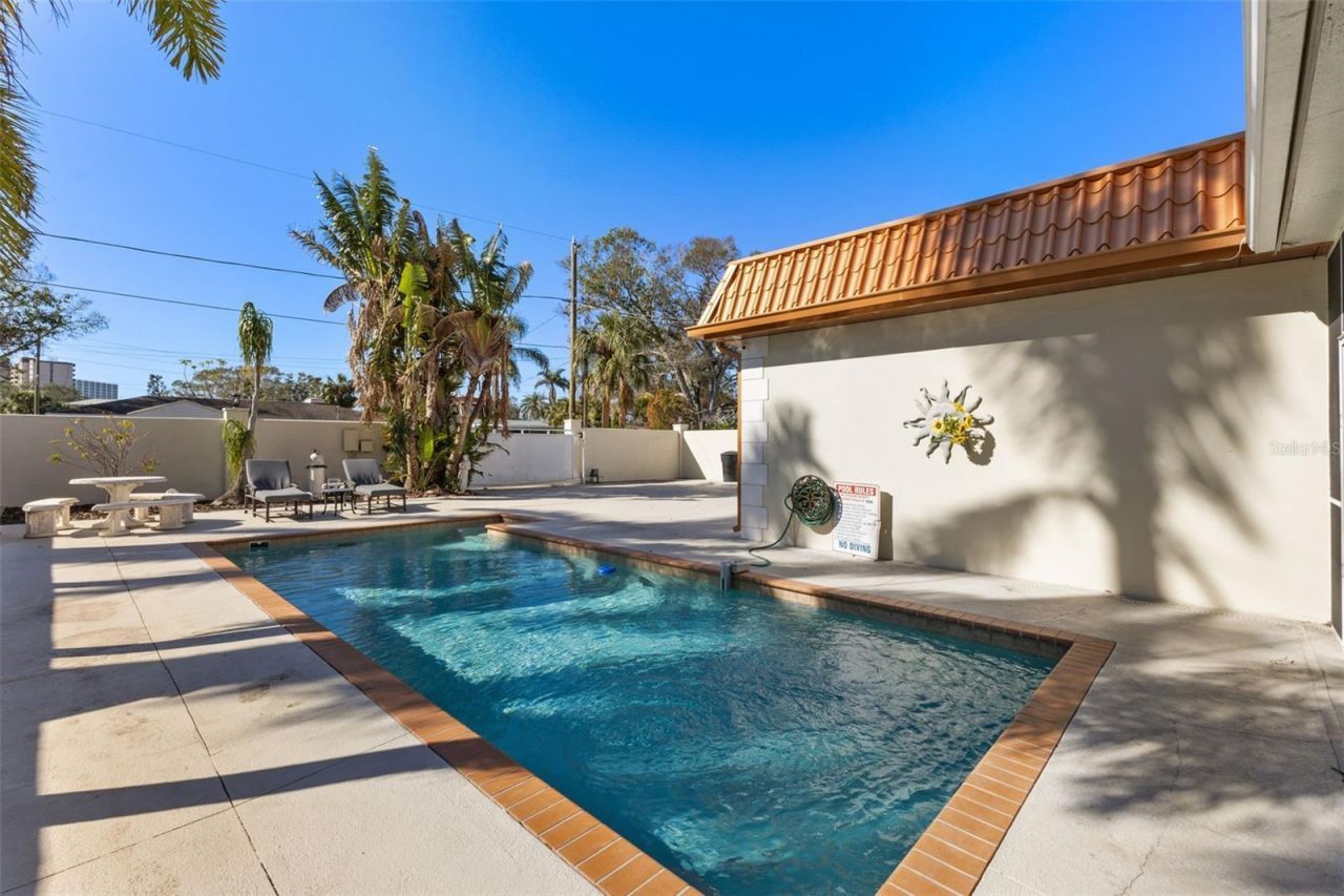 7100 Park Street S, Saint Petersburg, FL 33707 Photo