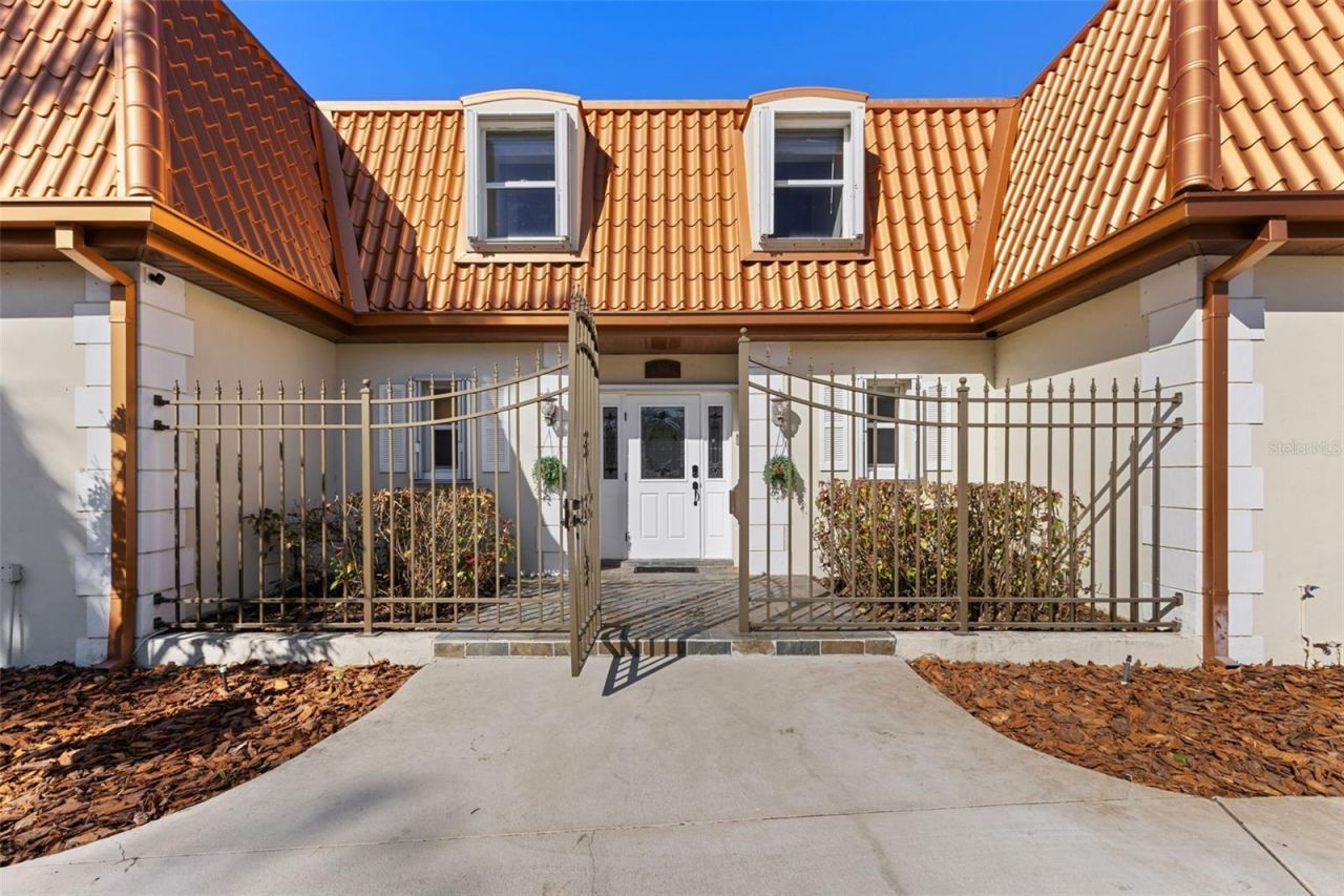 7100 Park Street S, Saint Petersburg, FL 33707 Photo