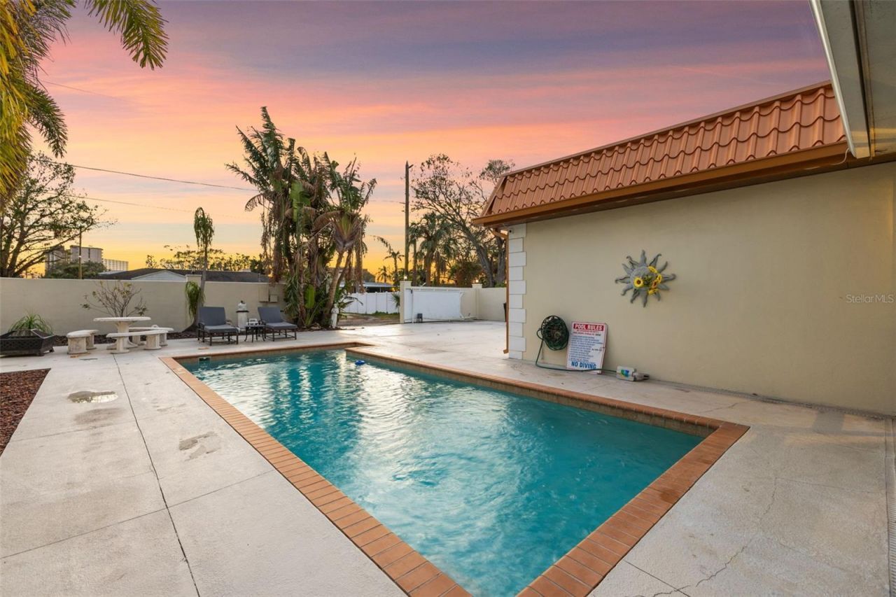 7100 Park Street S, Saint Petersburg, FL 33707 Photo