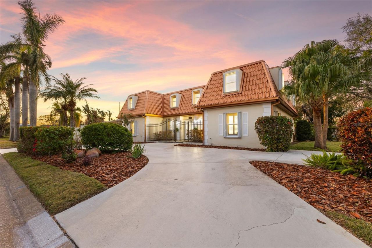 7100 Park Street S, Saint Petersburg, FL 33707 Photo