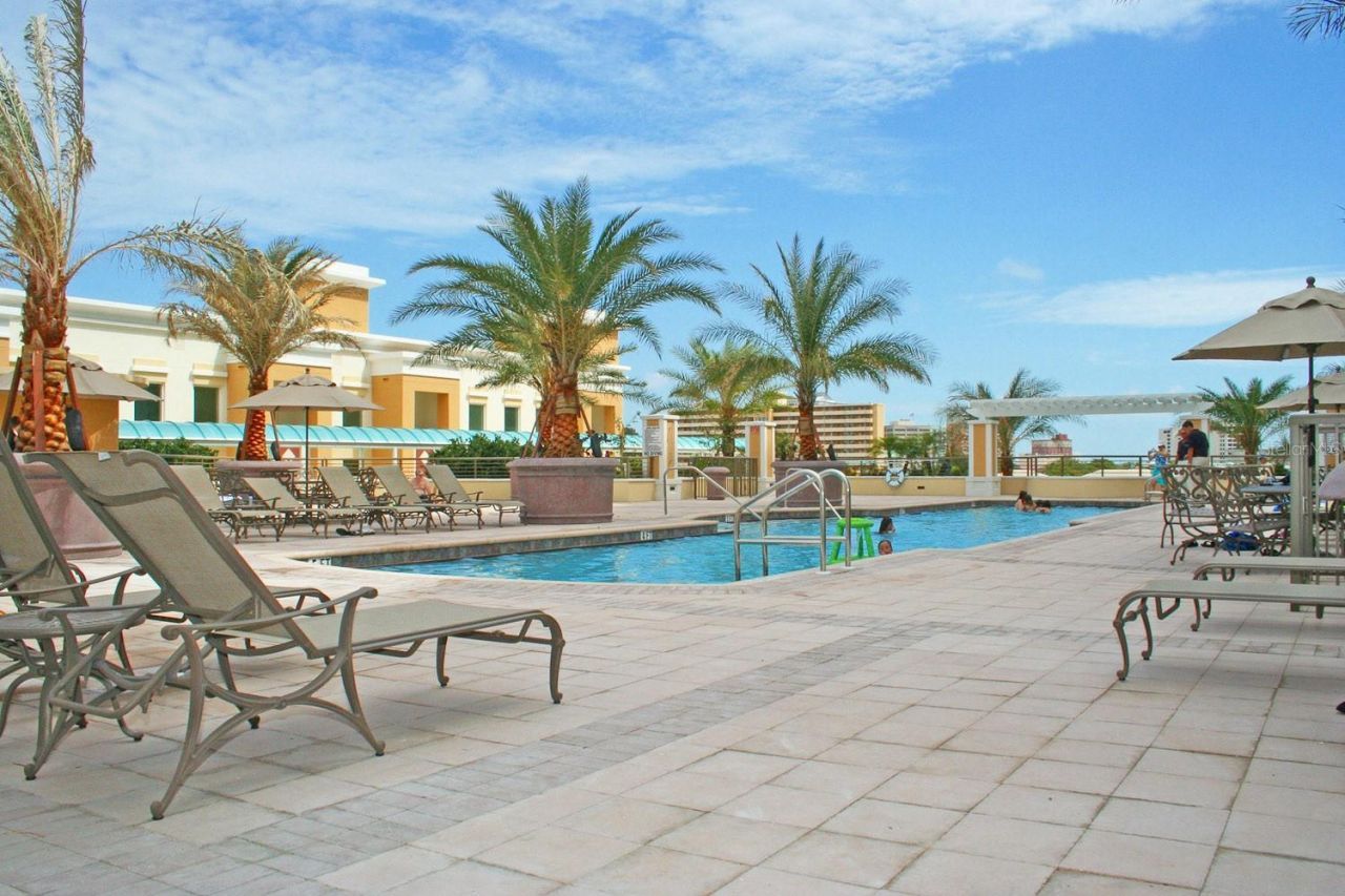 800 N Tamiami Trail, Unit 1502, Sarasota, FL 34236 Photo