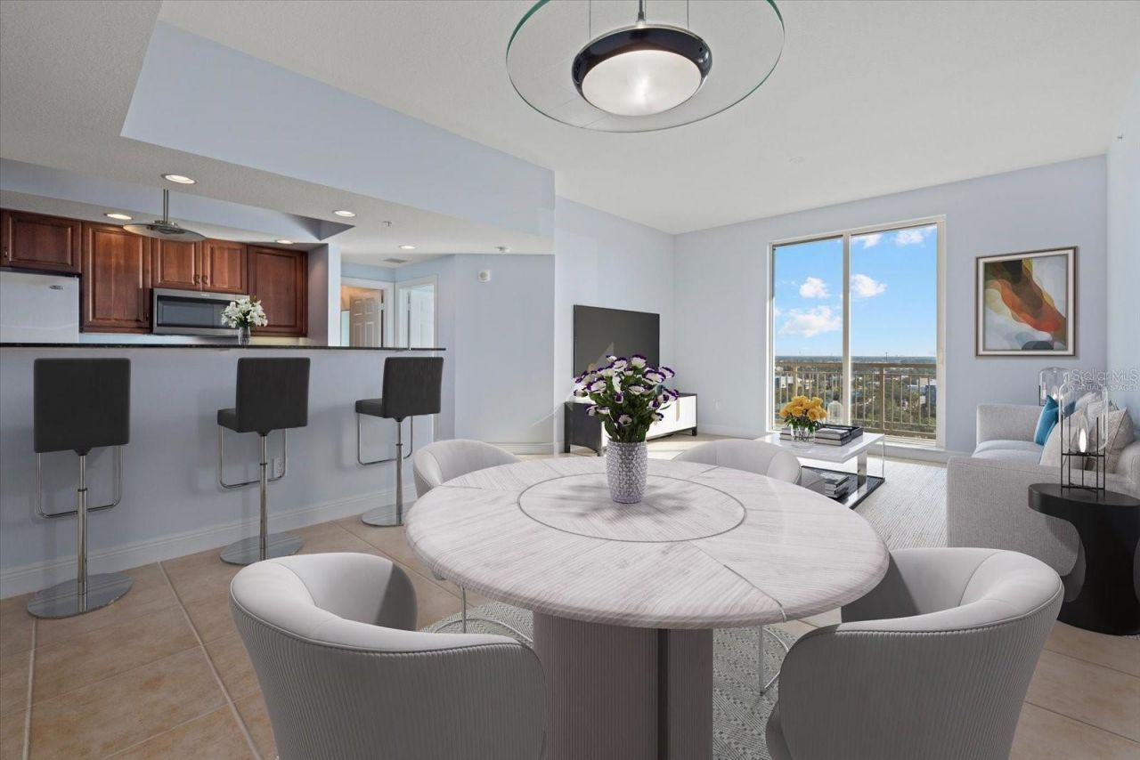 800 N Tamiami Trail, Unit 1502, Sarasota, FL 34236 Photo