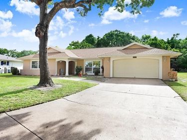 12600 CASTLEBERRY COURT, BAYONET POINT, FL 34667