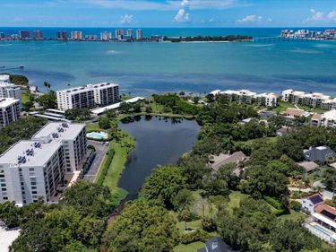 220 BELLEVIEW BOULEVARD, Unit 410, BELLEAIR, FL 33756